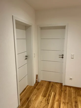 Zimmertüren mit Holz-Umfassungszarge in CPL Weiß